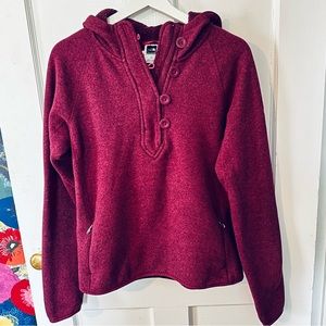 The North Face 1/2 zip Sweater Hoodie